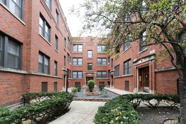 property at 633 W Cornelia