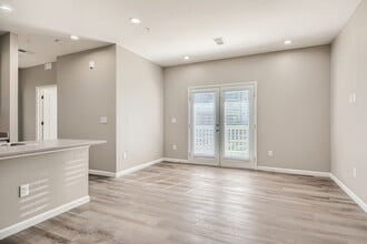 5250 W Arizona Ave in Lakewood, CO - Building Photo - Building Photo