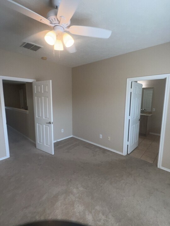 11524 Jacinth Ct in Houston, TX - Foto de edificio