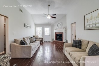 14155 Poplar Ct in Gulfport, MS - Building Photo - Building Photo