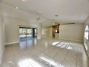 300 SW 24th Pl in Cape Coral, FL - Building Photo - Building Photo
