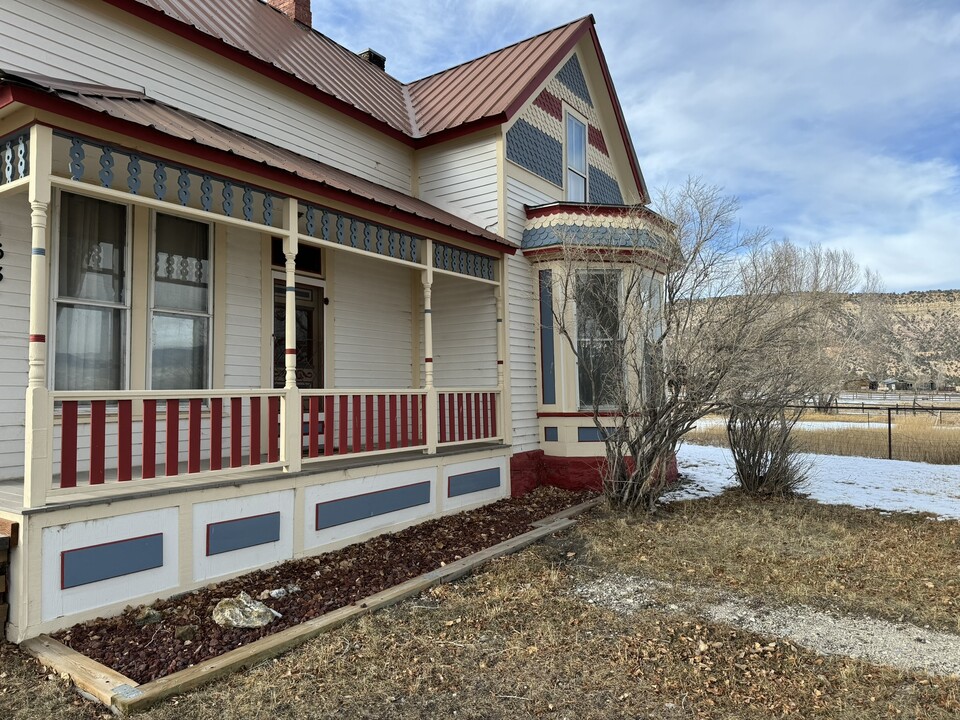 1631 County Road 5 in Ridgway, CO - Building Photo