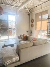 5200 Peachtree Rd, Unit 3218 in Atlanta, GA - Foto de edificio - Building Photo