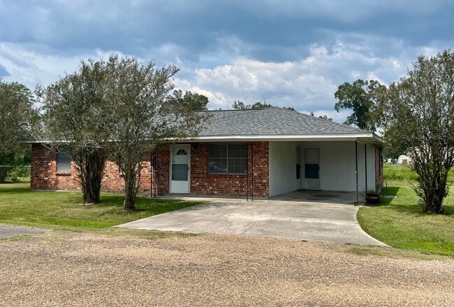 property at 14253 LA-431