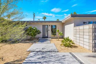 37535 Melrose Dr in Cathedral City, CA - Building Photo - Building Photo