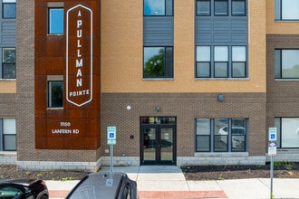 Pullman Pointe in Fishers, IN - Foto de edificio - Building Photo