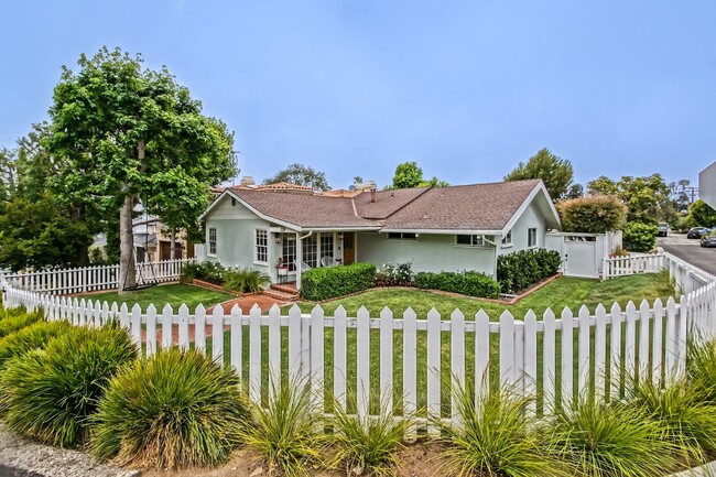property at 729 27th St