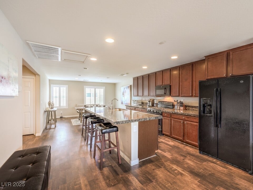 1308 Jewelstone Cir in Henderson, NV - Building Photo
