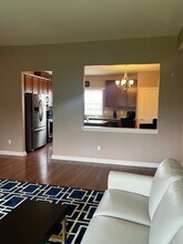 188 Sea Breeze Dr, Unit #12 in Detroit, MI - Building Photo - Building Photo