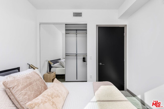 property at 3617 Venice Blvd.