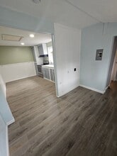 428 Berrydale Ave in Medford, OR - Building Photo - Building Photo