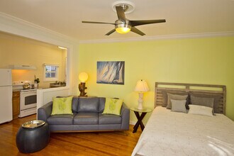 327 Margaret St in Key West, FL - Building Photo - Building Photo