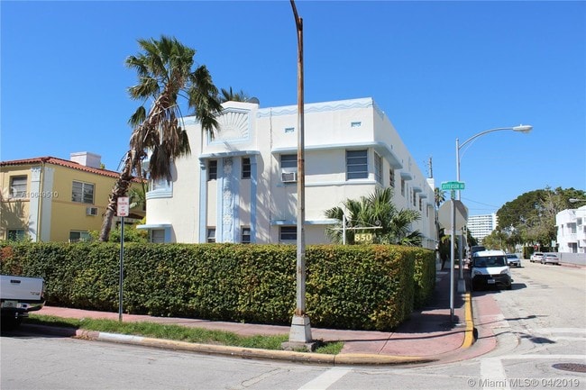850 Jefferson Ave-Unit -3 in Miami Beach, FL - Foto de edificio - Building Photo