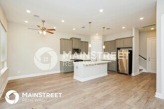 5115 Royal Heath Dr in Houston, TX - Building Photo - Building Photo