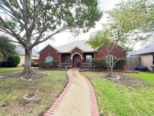 property at 7916 Aqua Vista Dr