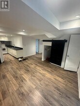 11 Kelsey Crescent in Barrie, ON - Building Photo - Building Photo