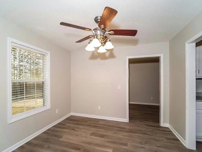 property at 107 Sioux Trce