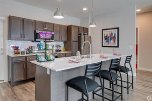 Liberty Creek Village in Oklahoma City, OK - Building Photo