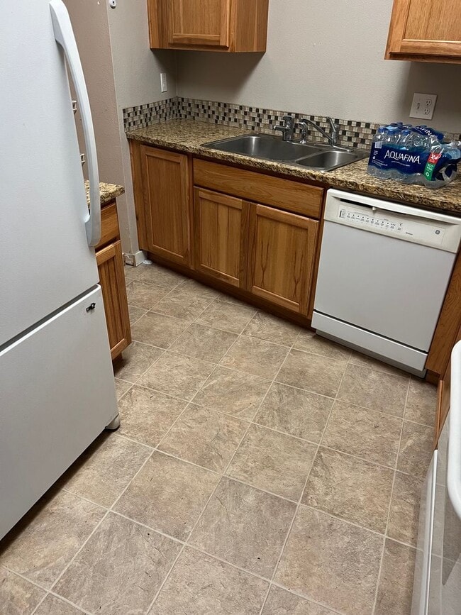 3885 Vitus Lane
