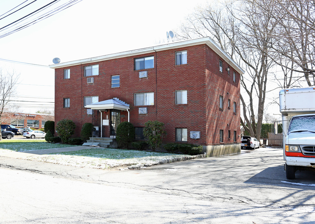 10-14 Flood St in Waltham, MA - Foto de edificio