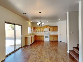 17248 W Marshall Ln in Surprise, AZ - Building Photo - Building Photo