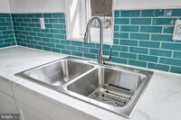 1109 Sterrett St photo'