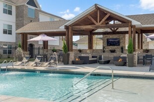 The Reserve at Tontitown in Springdale, AR - Building Photo