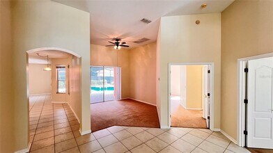 7823 Fernleaf Dr in Orlando, FL - Foto de edificio - Building Photo