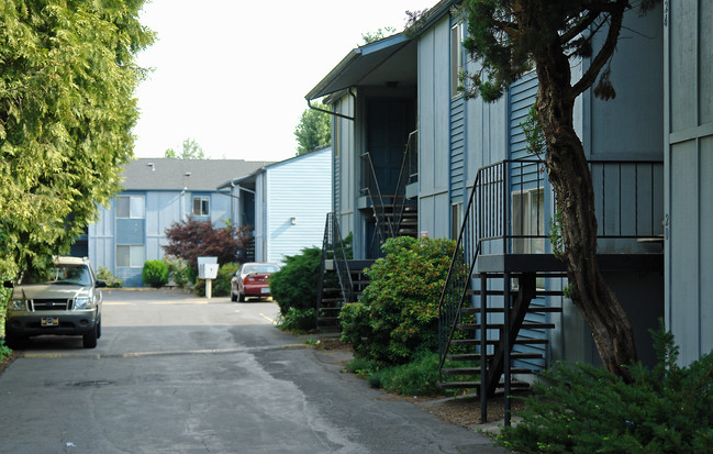 Hideaway Court in Salem, OR - Foto de edificio - Building Photo