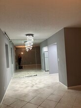 282 Norwich L in West Palm Beach, FL - Building Photo - Building Photo