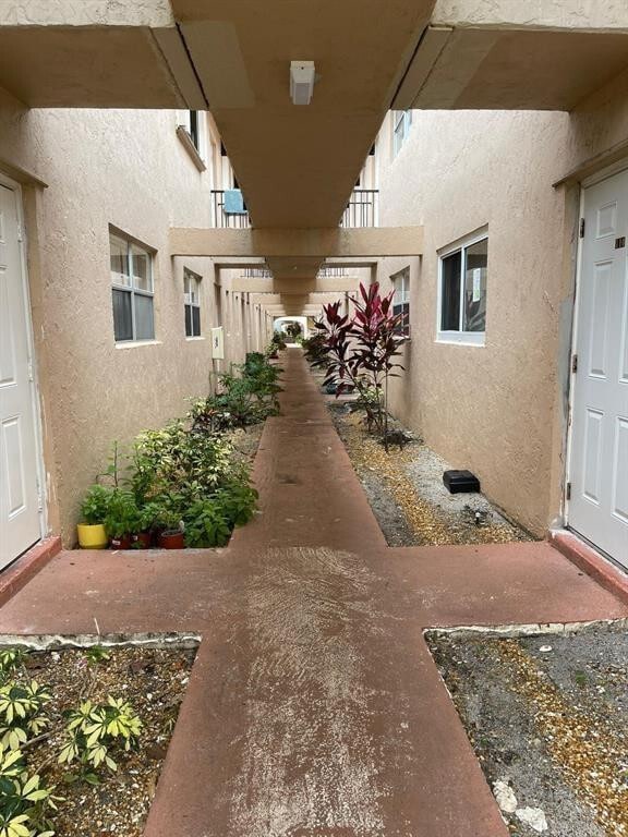 650 SW 2nd Ave in Boca Raton, FL - Building Photo - Building Photo