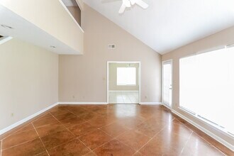 11183 Ewe Turn Dr in Arlington, TN - Foto de edificio - Building Photo