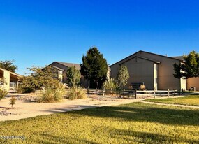 650 N Maine St in Fallon, NV - Building Photo