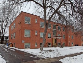 326 Saguenay Ave Apartments