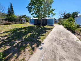 3109 Brockett Rd in Mims, FL - Building Photo