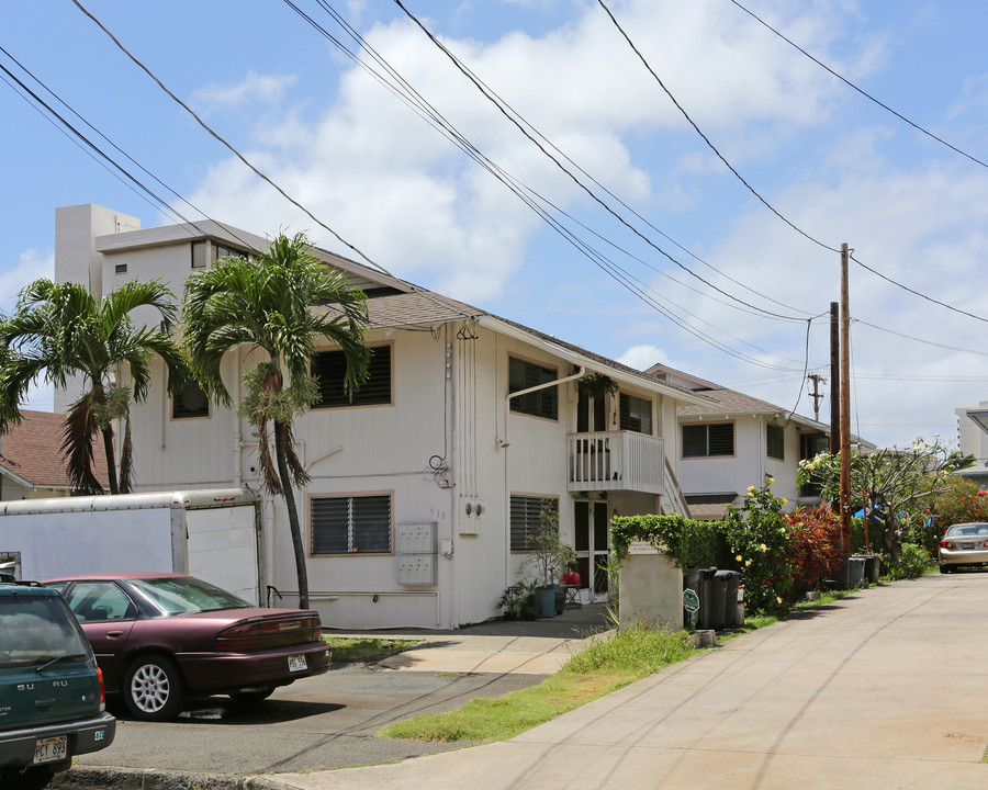 918 Hausten St in Honolulu, HI - Building Photo