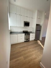547-551-551 Hayes St in San Francisco, CA - Building Photo - Building Photo