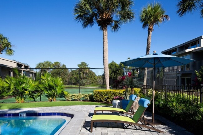 Lofts at Baymeadows – Resort Style Living in Jacksonville, FL - Building Photo - Building Photo