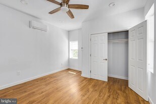 2162 E York St in Philadelphia, PA - Building Photo