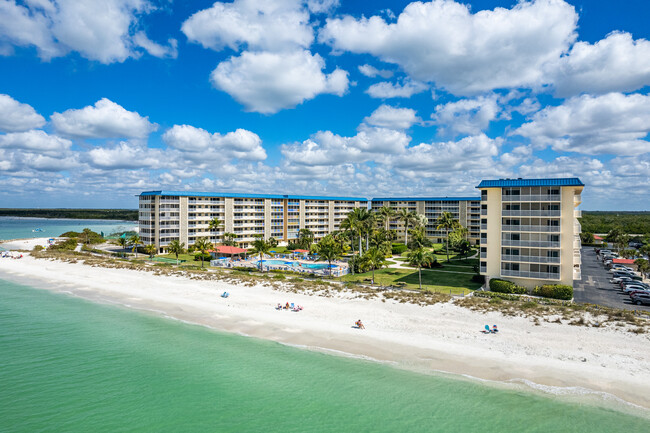 Bonita Beach Club in Bonita Springs, FL - Building Photo - Building Photo