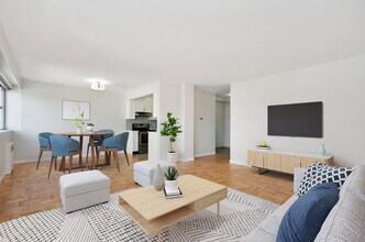 2151 W 39th Ave in Vancouver, BC - Building Photo - Building Photo