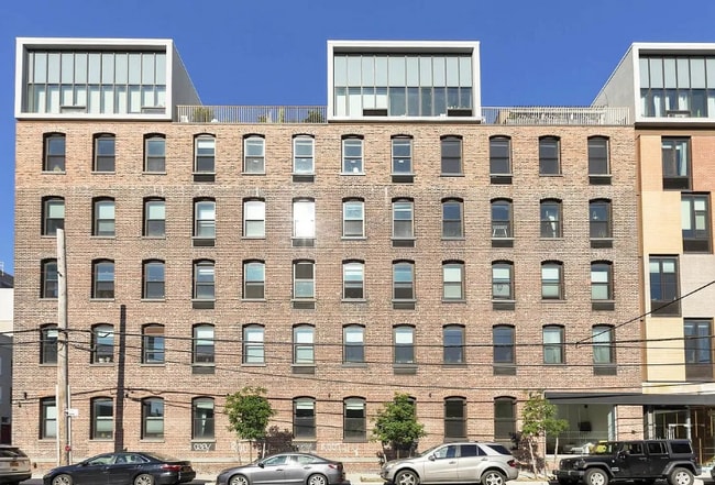 property at 122 West St