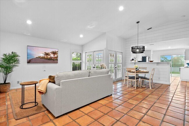 2542 Bedford Mews Dr in Wellington, FL - Building Photo - Building Photo
