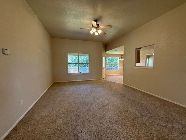 222 Nolan Ridge Dr in Nolanville, TX - Building Photo - Building Photo