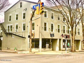 146-150 W 4th St in Williamsport, PA - Building Photo