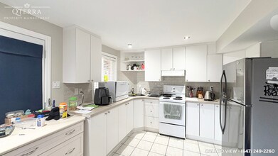 2-1206 Harlstone Cres in Oshawa, ON - Building Photo - Building Photo