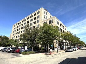 10 S Dunton Ave, Unit 204 in Arlington Heights, IL - Building Photo
