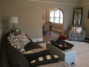 1425 E Broadway in Logansport, IN - Building Photo - Building Photo