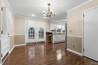 8024 Lauderdale Rd SW in Huntsville, AL - Building Photo - Building Photo