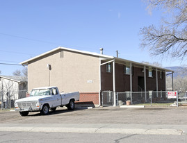 7180 Alegre Cir Apartments